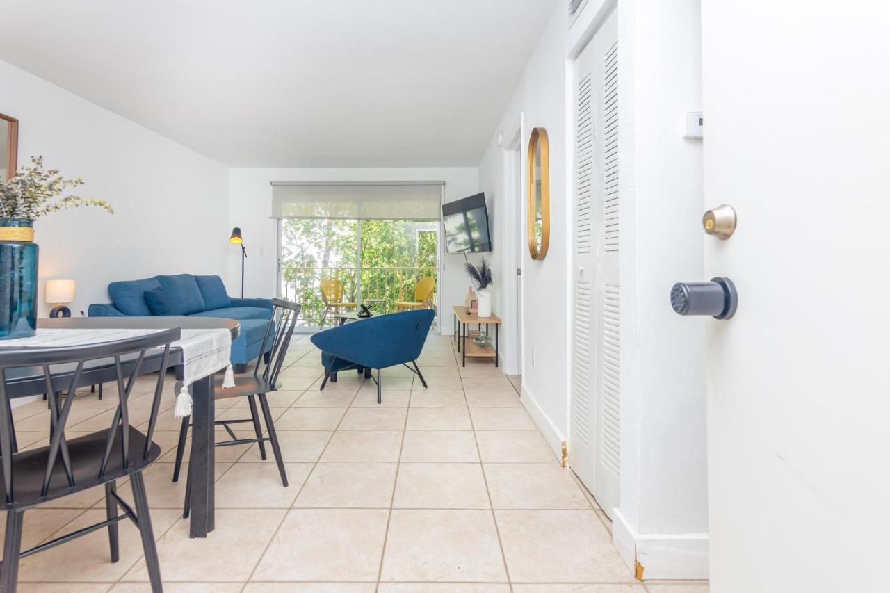 One Bedroom Apartment - With Parking & Balcony - Heart Of Wynwood Miami Exterior photo